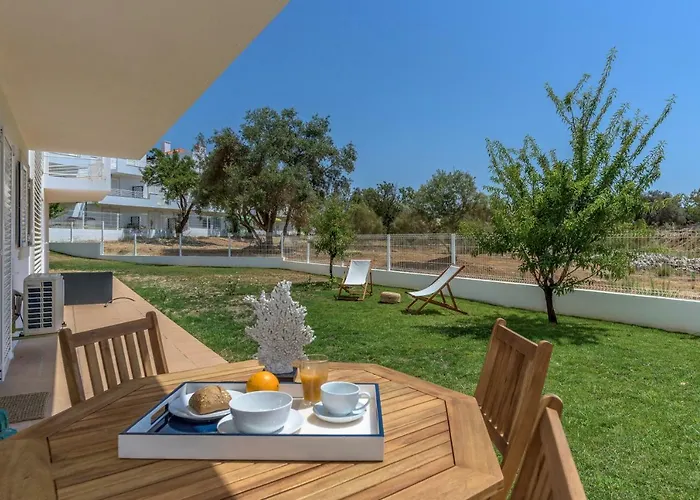 Flh Cabanas Garden Flat